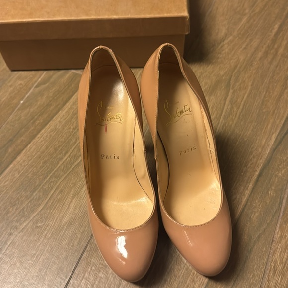 Christian Louboutin Patent Leather Platform Heels size 38 - Picture 4 of 8